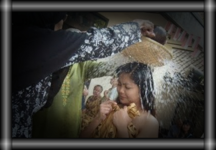 Memaknai Ritual Peret Kandung Habis