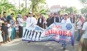 Karnaval Agustusan Guluk-Guluk Kampanyekan Bebas Narkoba