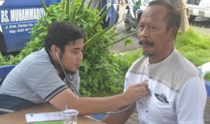 Dapat Sembako dan Pengobatan Kesehatan, Rangkaian Milad Muhammadiyah di Bangkalan