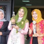 Bawa Harum Nama Sumenep, Dua Perempuan Cantik Dapat Penghargaan di Hari Ibu