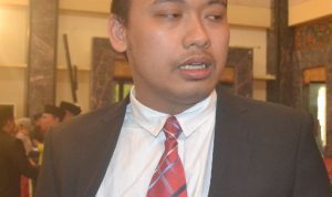 Disoal Kemoloran Pelantikan dan Teguran Gubernur, Bupati Momon: Ayo Bahas yang Positif Saja