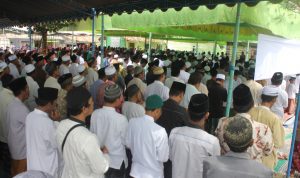 Haul Akbar Sayyid Ali Barangbang Dibanjiri 3 Ribu Jamaâ€™ah Se-Jatim dan Bali