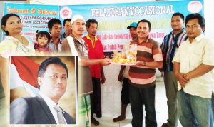Cara Akhmad Zaini Optimalkan Produk Lokal Layak Jual