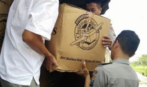 Bingkisan Beratribut Kristen Diamankan Polres Sumenep, Isinya Apa Saja?