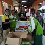 Berbagi Takjil di RSUD Moh. Anwar, LAZ Sidogiri Sumenep Didoakan Maju