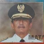 Mantan Gubernur Jatim Basofi Meninggal Dunia