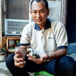 Abus Su’ud, Fotografer Humas Peternak Love Bird