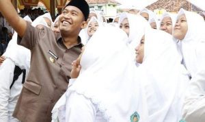 Valentine’s Day Bagi Wabup Fauzi