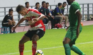 Madura United Kalah Adu Penalti di Derby Suramadu