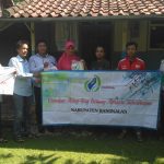 Sebagai Ungkapan Rasa Syukur, Pemuda Ini Bagikan Sembako ke Masyarakat Kurang Mampu