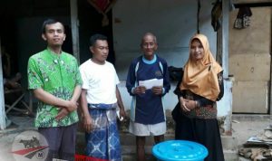 Ketika Perempuan Cantik asal Pamekasan Peduli Orang Miskin