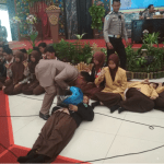 Tanamkan Kesadaran Tertib Lalu Lintas, Siswa di Bangkalan di Hipnotis