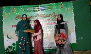 Turun ke Batang-Batang, Nurfitriana Kampanyekan Permainan Tradisional