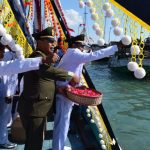 HUT RI 73, Pertama Kali Giligenting Gelar Lomba Perahu Hias dan Tabur Bunga
