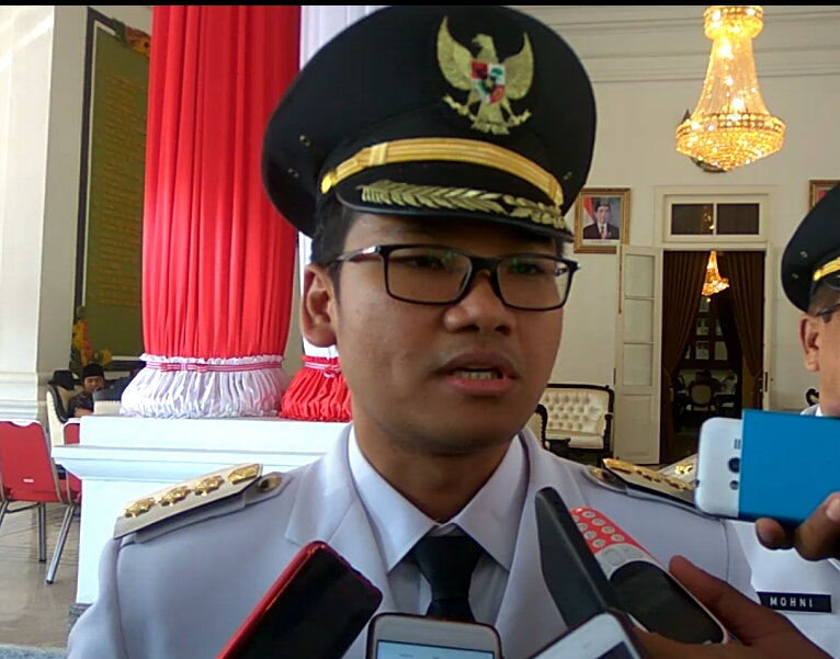 Pasca TPA Ditutup, Bupati Ra Latif Larang Warga Buang Sampah ke TPS