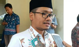 Bupati Ra Latif Janji Tindak Perusahaan Pemotongan Kapal yang Ilegal