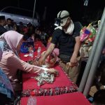 Bersama Ribuan Warga, Bunda Fitri Hadiri Rokat Desa di Aeng Dake