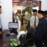 Bupati Busyro Permudah Masyarakat Urus Izin Usaha