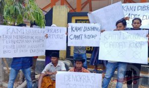 Pengisian Anggota BPD Dinilai Misterius, Warga Datangi Kantor Camat Kokop
