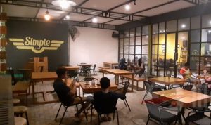 Ingin Ngobrol Santai Bareng Teman Agar Asyik? Yuk Datang ke Simple CafÃ©