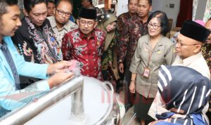 Ingin Mewujudkan Sentra Pembibitan Ternak, Bupati Busyro Kunjungi Inseminasi Buatan di Singosari
