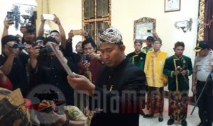 Usai Dijamas dengan Sakral, Pusaka Keraton Sumenep Dikembalikan