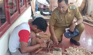 Camat Darus Salam Selalu Keliling Gali Potensi Desa