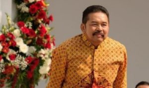 ST Burhanuddin; Jaksa Agung Adik Politikus PDI-P, Tubagus Hasanuddin