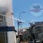 2 Jam Api Melalap 300 Kios Pasar Tanah Merah. 2 Mobil Water Canon Diterjunkan