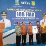 Buka Job Fair, Bupati Busyro Imbau Para Pencari Kerja Jangan Sampai Digantikan Mesin
