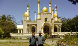 Lagi Viral, Video Masjid Megah di Tengah Hutan