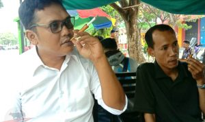 Perokok di Bangkalan Demam Pakai Pipa Rokok. Eh..Ternyata Punya Khasiat