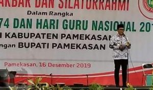 Apel PGRI Pamekasan, Bupati Ajak Guru Dan Siswa Tersenyum