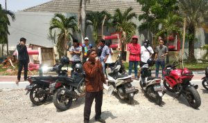 Kemacetan di Pelabuhan Talango-Kalianget 3-5 Jam, Warga Geruduk Pemkab Sumenep