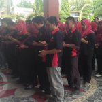 Minta Jadi PNS Tanpa Tes, Ratusan Perawat Kontrak Sumenep Luruk Kantor Dewan