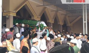 Ribuan Nahdliyin Banjiri Shalat Jenazah KH Moh. Ma’ruf Rais Syuriyah MWC NU Gapura