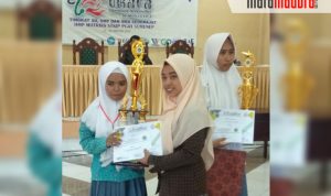 Membanggakan, Siswi MA dan SMK Al Karimiyyah Beraji Borong Dua Piala Olimpiade Matematika se-Madura