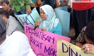 Cerita Warga saat Demo Dinkes Soal Penghapusan PBID