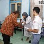 Wabup Fauzi Beri Bantuan Akbar Maulana