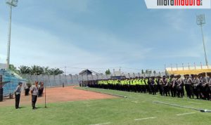 Kick Off Piala Gubernur Jatim Dihadiri Khofifah, SGB Dijaga Ketat 1257 Personel