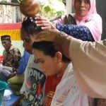 Memaknai Ritual Peret Kandung (1)