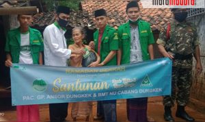 Blusukan di tengah Pandemi, Ansor bersama BMT NU Dungkek Santuni Anak Yatim dan Duafa