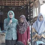 Ketika Istri Bupati Bangkalan, Nyai Zaenab Takziah ke Rumah Korban Pemerkosaan Bergilir