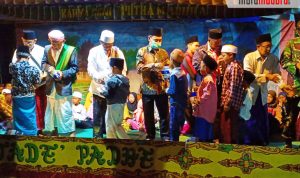 Menyambut 10 Muharram, Ponpes Zainur Ridla Santuni Anak Yatim