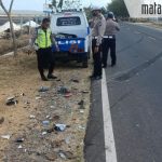 Diduga Ngebut, Bus AKAS Hantam Motor di Nambakor