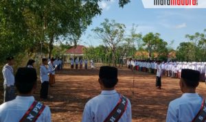 Perkuat Nilai Kesantrian, Ponpes Assaifiyah Syafi’iyah Batumarmar Gelar Upacara Hari Santri Nasional