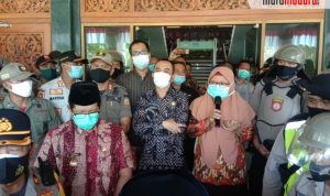 dr Farhat Bantah Tudingan Uang Kompensasi kepada Ortu Bayi Meninggal