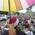 Ratusan Simpatisan Habib Rizieq Kepung Polres Ciamis