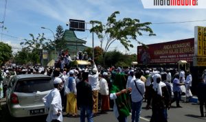Ribuan Massa FUIB Sampang Minta Habib Rizieq Shihab Dibebaskan Tanpa Syarat