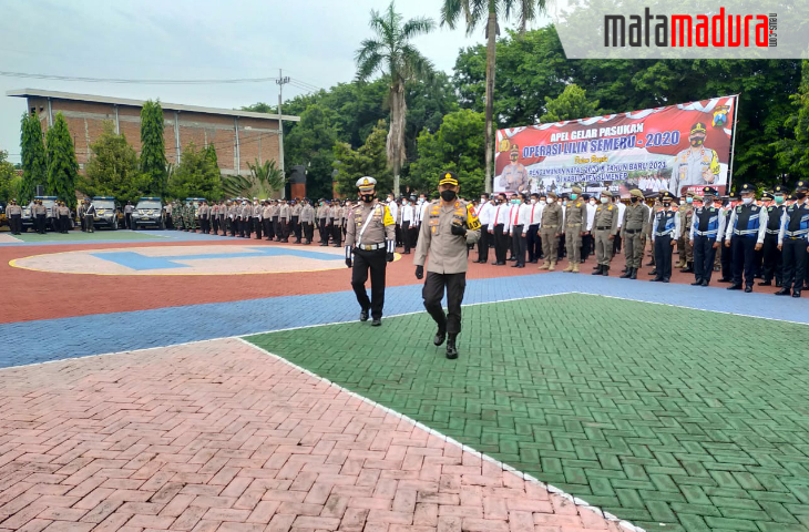 Natal dan Tahun Baru
